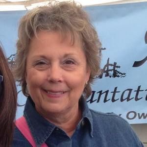 Meet your Posher, Julie